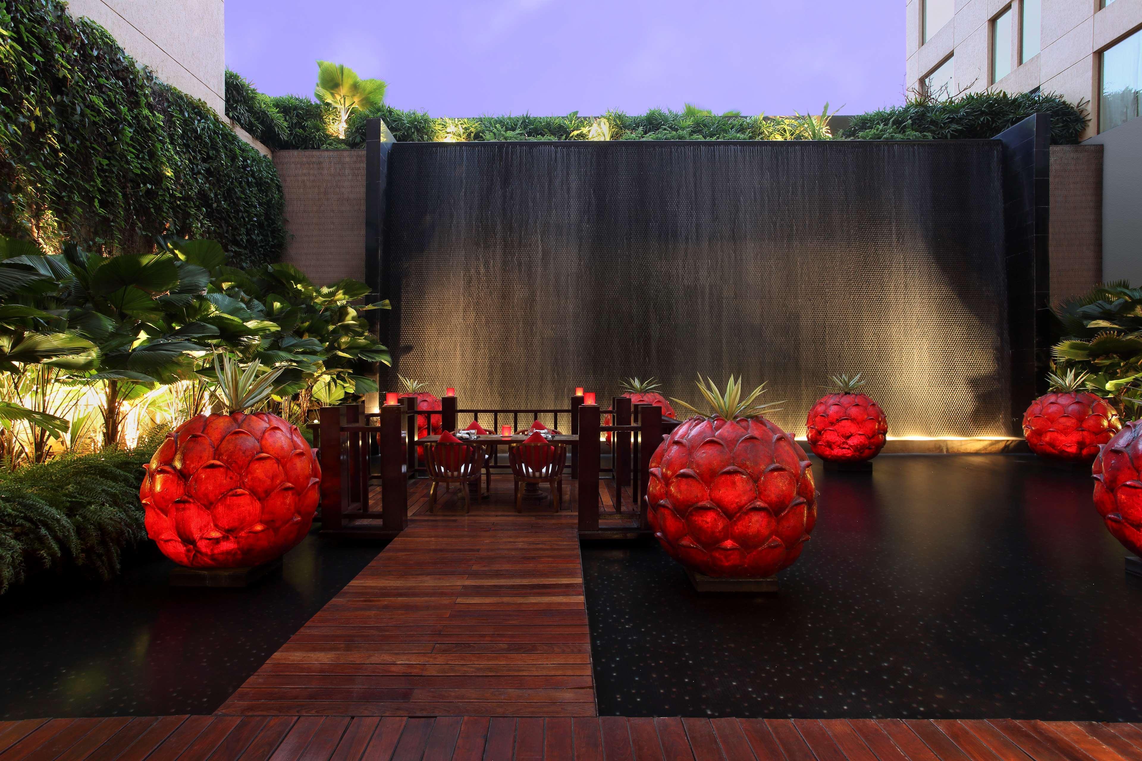 Hyatt פונה מראה חיצוני תמונה The outdoor dining area at the restaurant