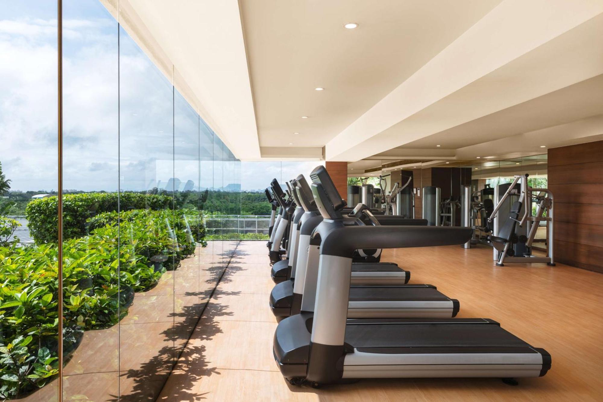 Hyatt פונה מראה חיצוני תמונה The gym at the hotel