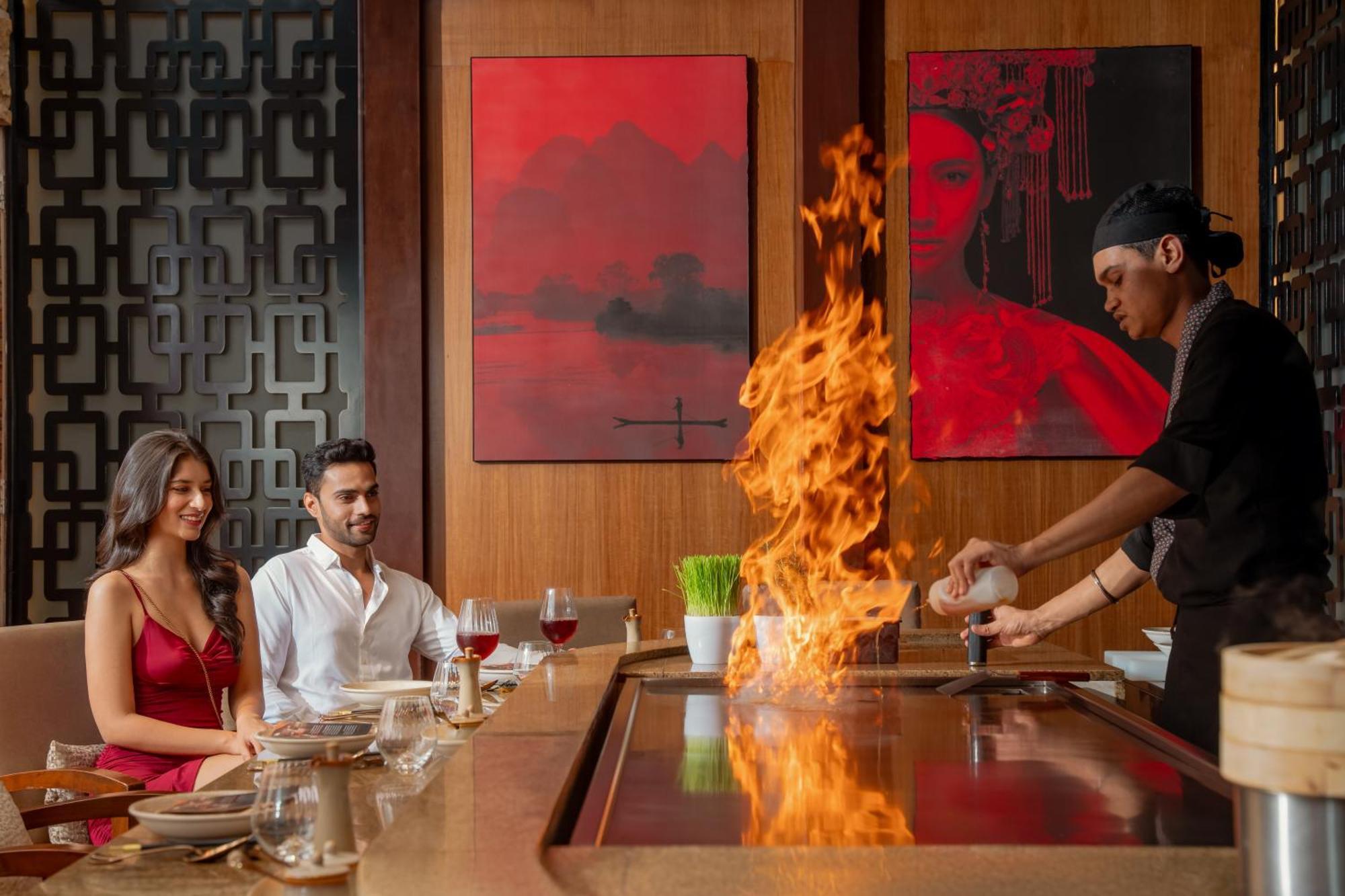 Hyatt פונה מראה חיצוני תמונה Teppanyaki at the Taj Mahal Palace, Mumbai